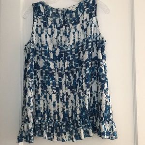 BLL New York top SIZE MEDIUM